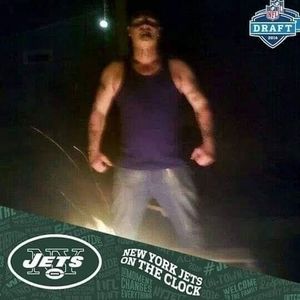 Meet your Posher, Victor